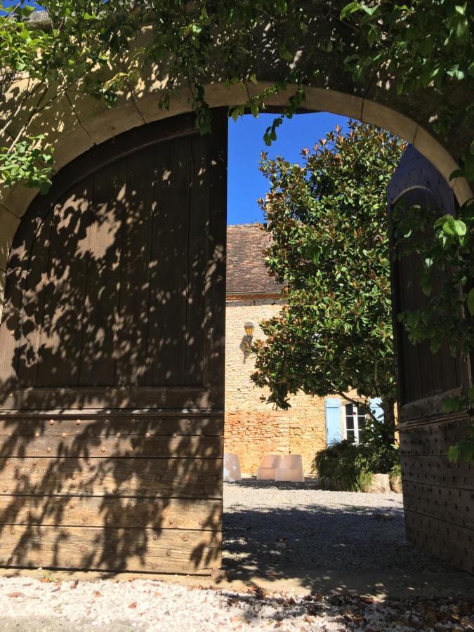 Gite Dordogne Perigord Hautefort 외부 사진