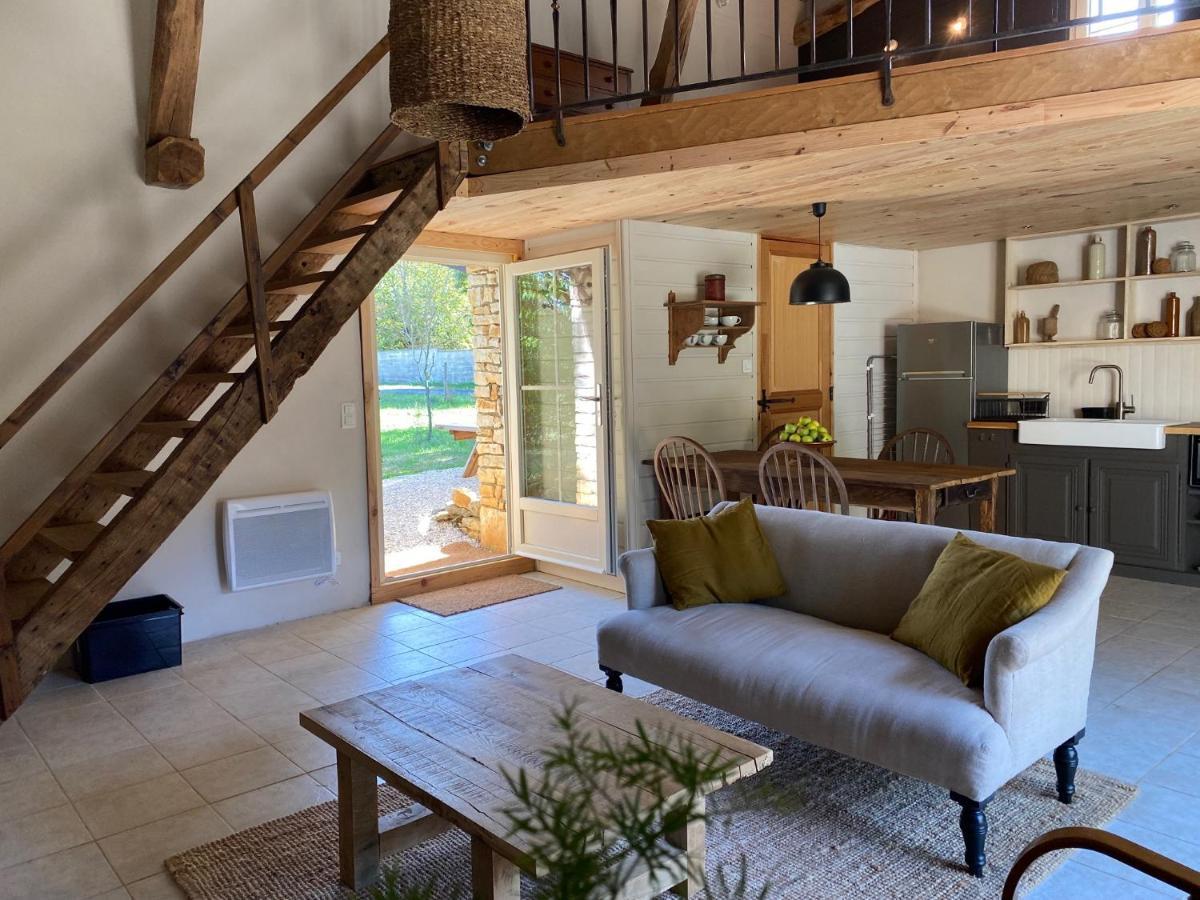 Gite Dordogne Perigord Hautefort 외부 사진