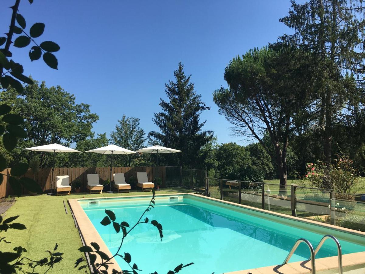 Gite Dordogne Perigord Hautefort 외부 사진