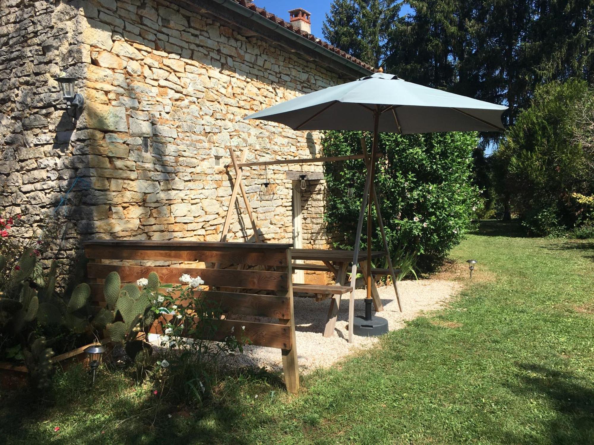 Gite Dordogne Perigord Hautefort 외부 사진