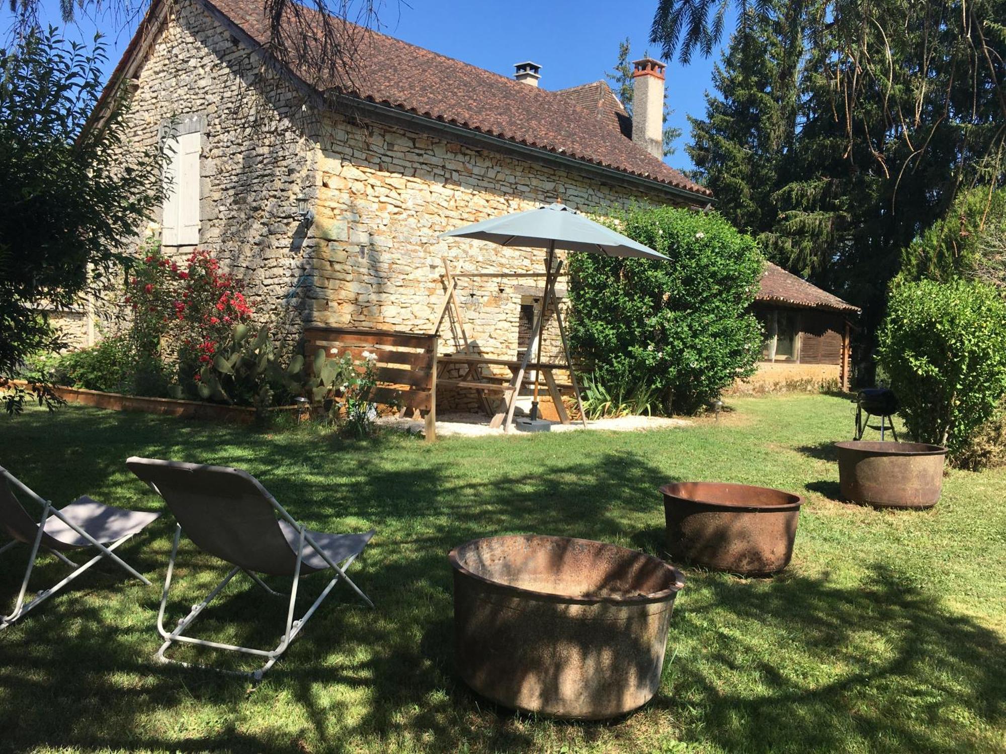 Gite Dordogne Perigord Hautefort 외부 사진
